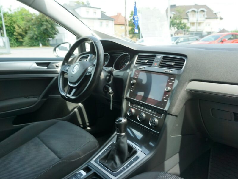 Volkswagen Golf z polskiego salonu, zadbany, rok gwarancji w cenie, VII (2012-)