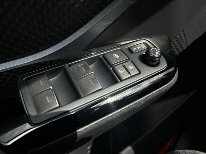 Toyota C-HR 1.8 HSD 122KM SELECTION, salon Polska, gwarancja, FV23%