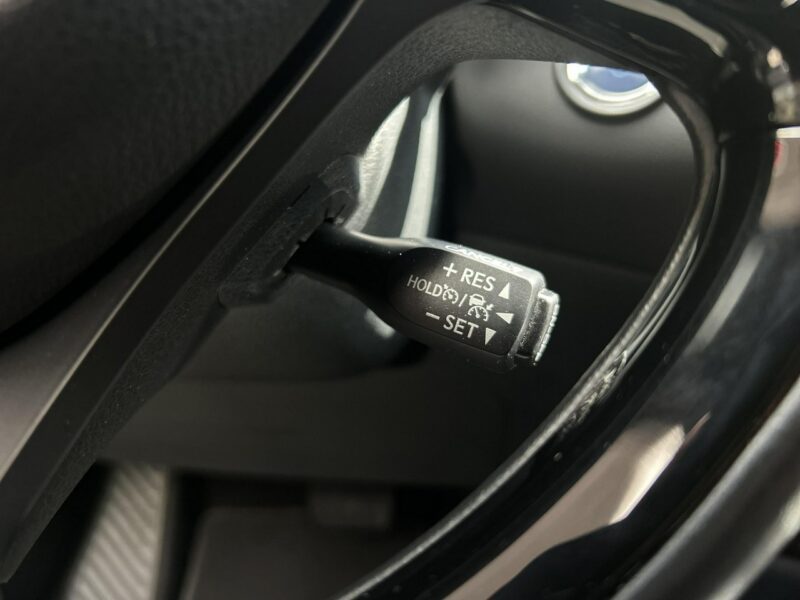 Toyota C-HR 1.8 HSD 122KM SELECTION, salon Polska, gwarancja, FV23%