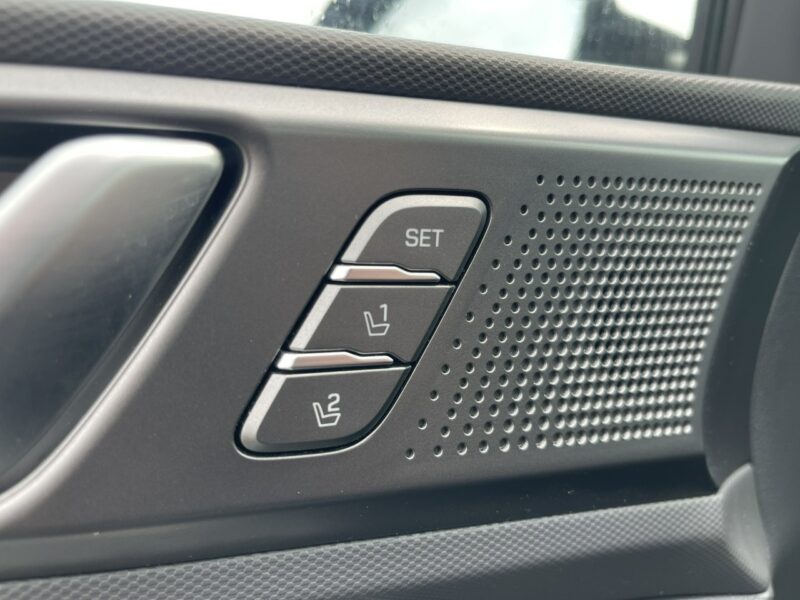 Hyundai IONIQ Automat Podgrzewanie Skóra Kamera Virtual 136KM