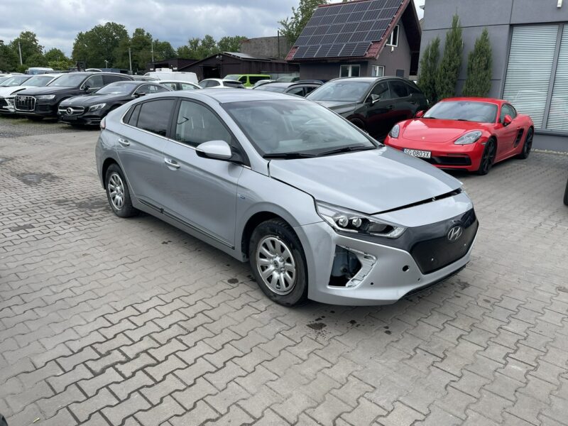 Hyundai IONIQ Automat Podgrzewanie Skóra Kamera Virtual 136KM
