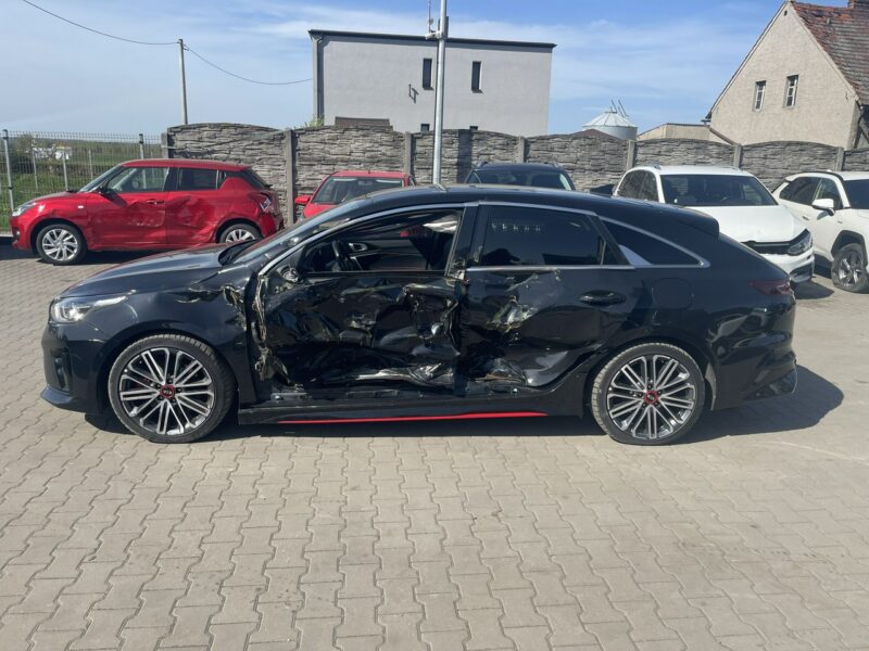 Kia Pro_cee'd GTline Automat Kamera Podgrzewanie 204KM