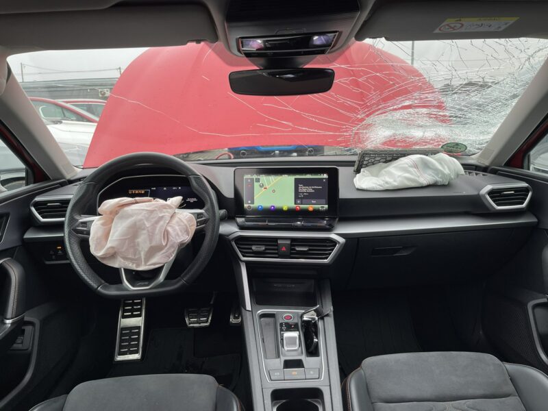 Seat Leon FR-line Automat Kamera Virtual cockpit IV (2020 - )
