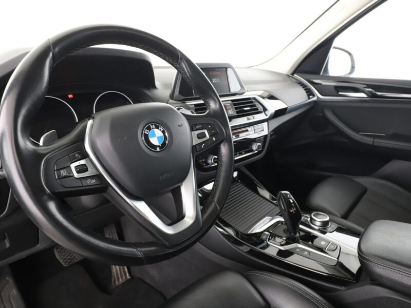 BMW X3 xDrive Automat x-line FULL LED PDC sporty klima 3-strefowa G01 (2017-)