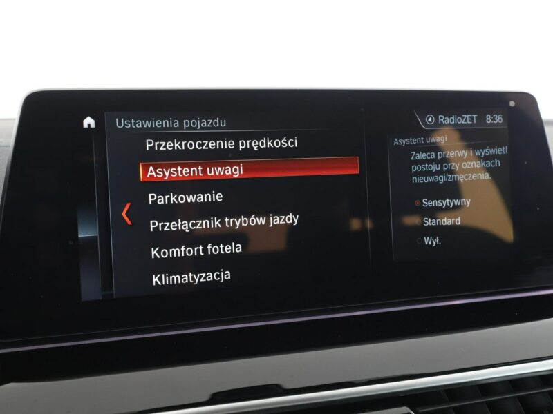 BMW 520 Luxury Line Navi ACC Grzane Fotele Masaż Skóra Head-Up Ambient Kamera G30/G31 (2017-2023)