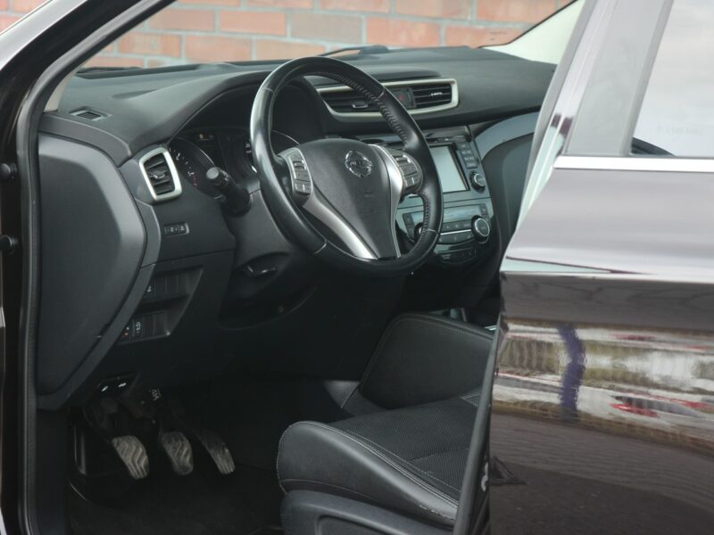 Nissan Qashqai Tekna+*Panorama*Navi*Skóra*FullLed*Kamery360*Alu19*GrzFot*GwarVGS !!! II (2013-2021)
