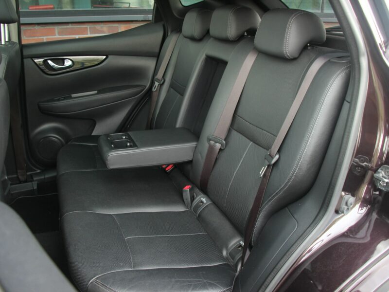 Nissan Qashqai Tekna+*Panorama*Navi*Skóra*FullLed*Kamery360*Alu19*GrzFot*GwarVGS !!! II (2013-2021)