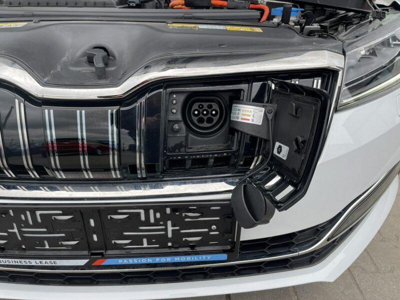 Škoda Superb Hybryda Plug-IN Automat Kamera Podgrzewanie 218KM III (2015-2023)