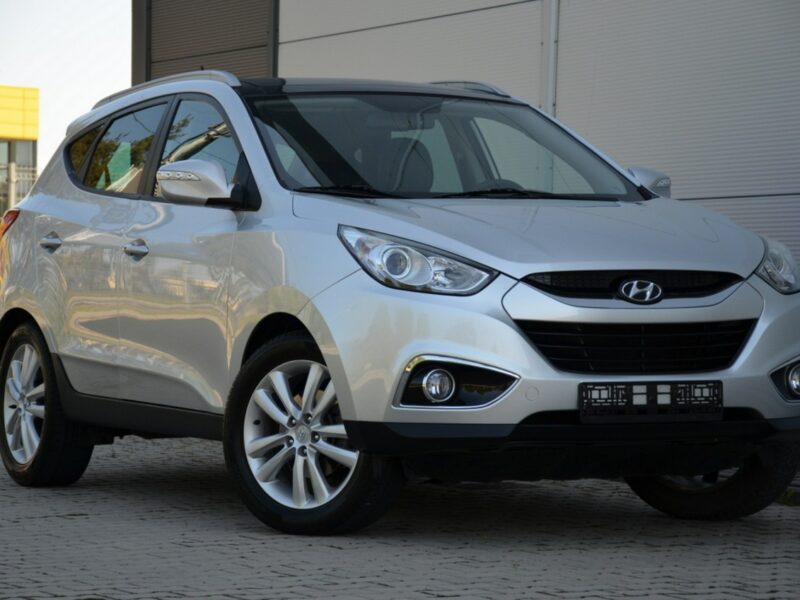 Hyundai ix35 Zarejestrowany 2.0i DOHC 163KM Serwis Panorama Navi Skóra Keyless go