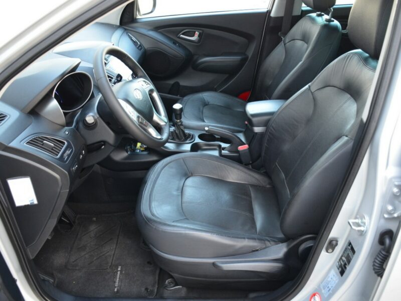Hyundai ix35 Zarejestrowany 2.0i DOHC 163KM Serwis Panorama Navi Skóra Keyless go