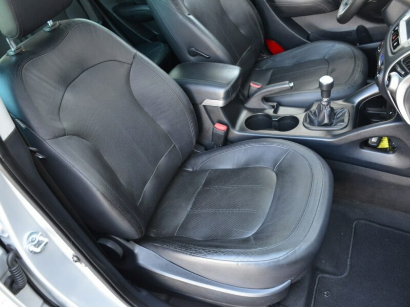 Hyundai ix35 Zarejestrowany 2.0i DOHC 163KM Serwis Panorama Navi Skóra Keyless go