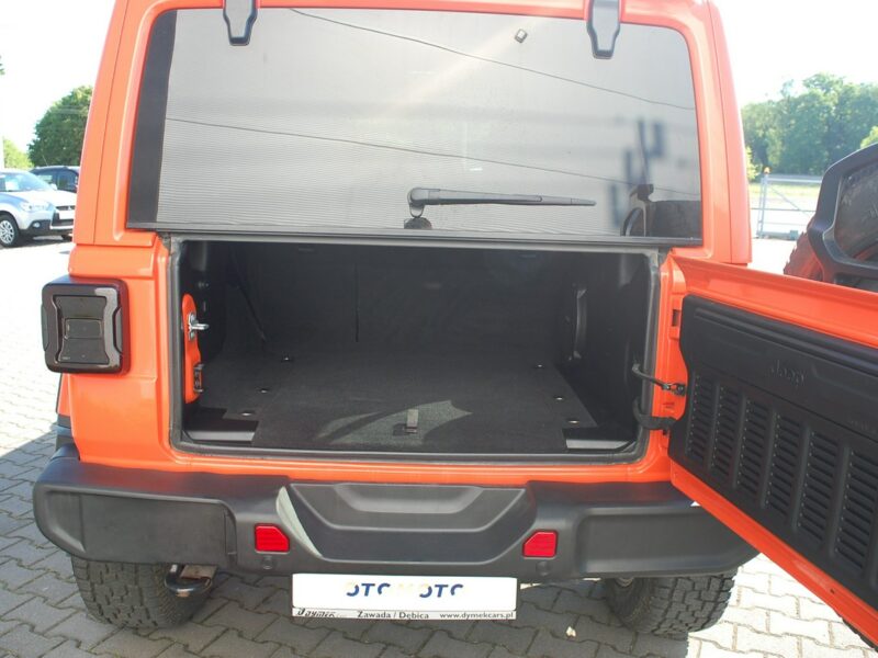 Jeep Wrangler SAHARA Trail Rated 4x4.Europa IV (2017-)