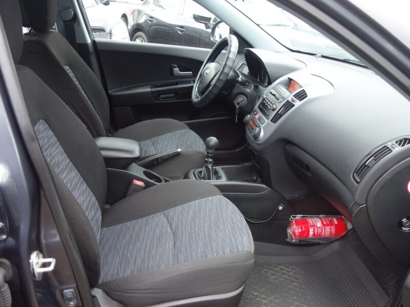 Kia Cee'd Kia Ceed zarejestrowany I (2006-2012)