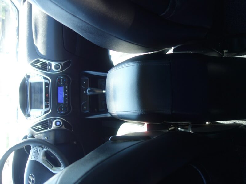 Hyundai ix35 Hyundai IX35 2013 2.0 diesel 184km 4x4 skóry automat navi