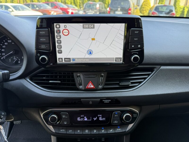 Hyundai i30 1,4 99KM Klimatronik Navi Kamera Serwis III (2017-)