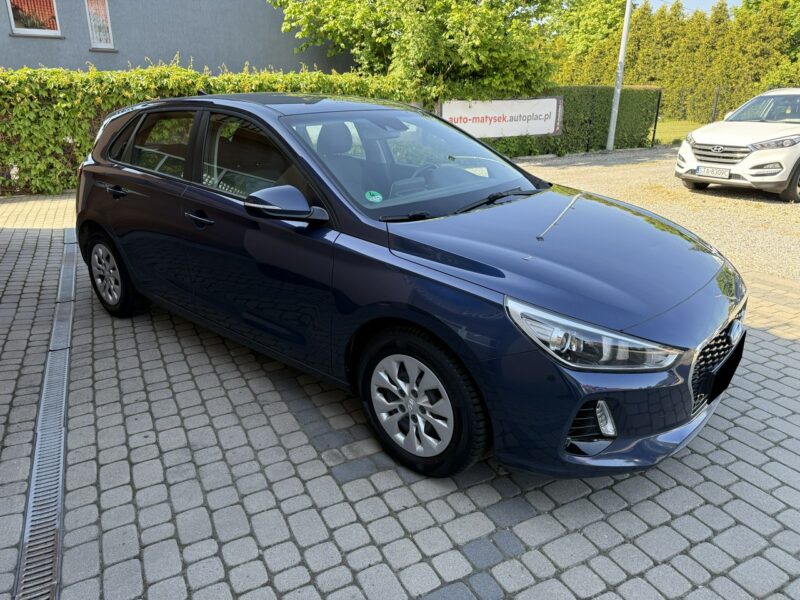 Hyundai i30 1,4 99KM Klimatronik Navi Kamera Serwis III (2017-)