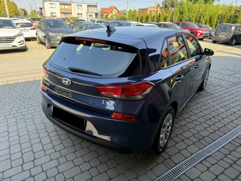 Hyundai i30 1,4 99KM Klimatronik Navi Kamera Serwis III (2017-)