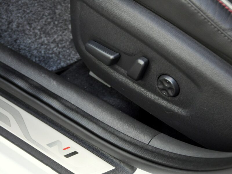 Hyundai i30N 2.0T(275KM)*Full Led*Navi*Kamera*Skóry*El.Fotele+Pamięć*I Wł*Alu19"ASO