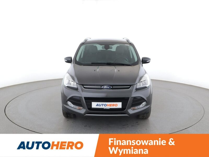 Ford Kuga Titanium, 4x4, czujniki cofania, klima aut, bluetooth II (2012-)