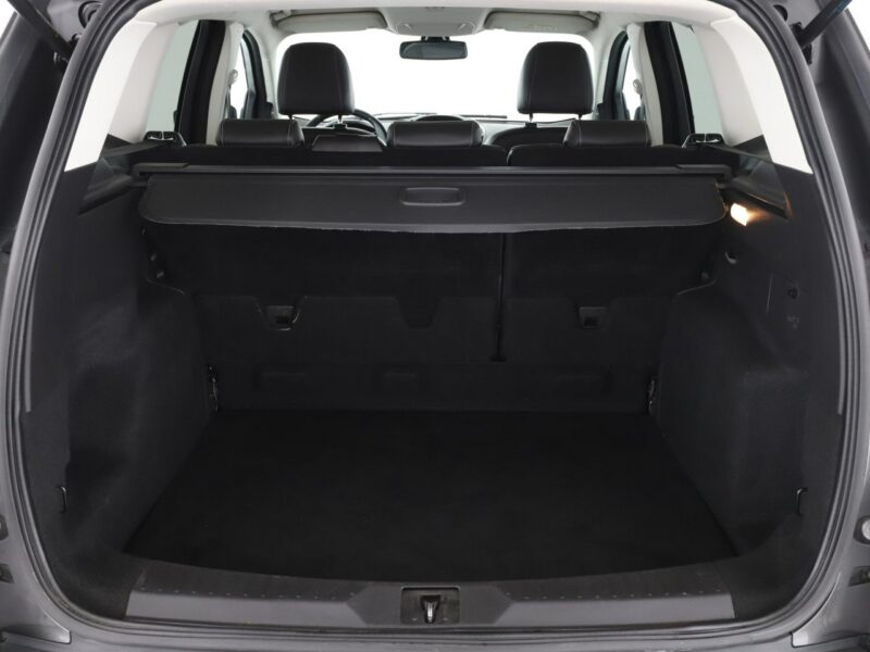 Ford Kuga Titanium, 4x4, czujniki cofania, klima aut, bluetooth II (2012-)