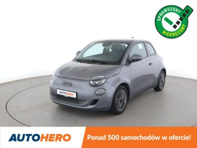 Fiat 500e full LED navi panorama kamera cofania