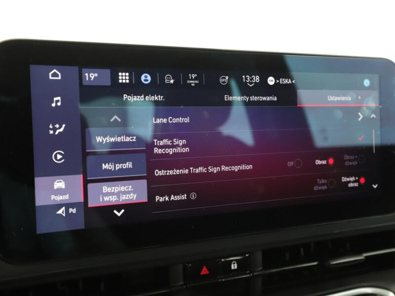Fiat 500e full LED navi panorama kamera cofania