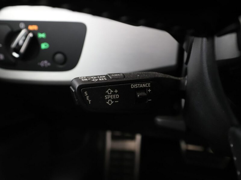 Audi A5 4x4 S-Tronic S-Line skóra/alcantara full LED virtual cocpit F5 (2016-)