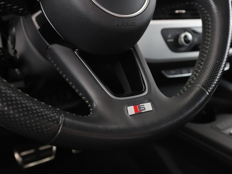 Audi A5 4x4 S-Tronic S-Line skóra/alcantara full LED virtual cocpit F5 (2016-)
