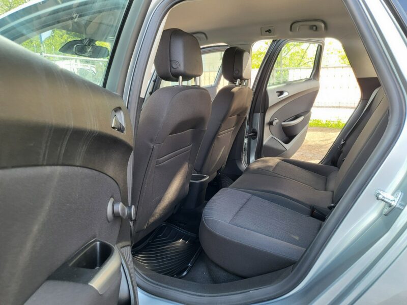 Opel Astra 1.6 116 KM I Właściciel 100% Przebieg Z Niemiec Opłaty Zapraszamy !!! J (2009-2019)