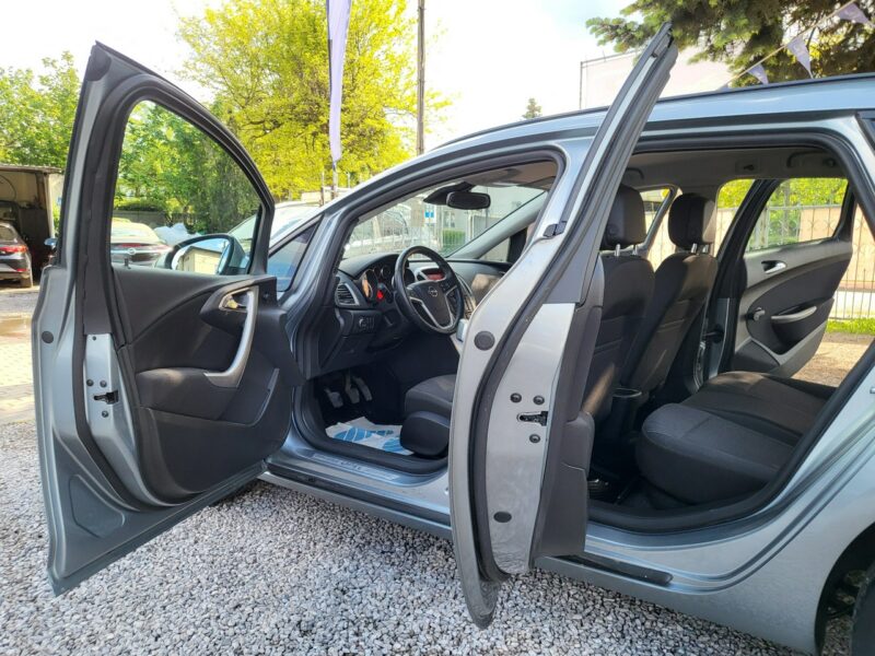 Opel Astra 1.6 116 KM I Właściciel 100% Przebieg Z Niemiec Opłaty Zapraszamy !!! J (2009-2019)