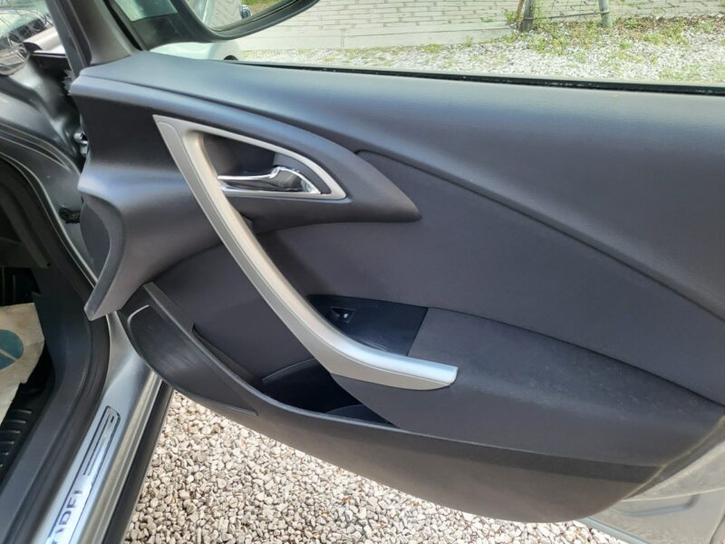 Opel Astra 1.6 116 KM I Właściciel 100% Przebieg Z Niemiec Opłaty Zapraszamy !!! J (2009-2019)