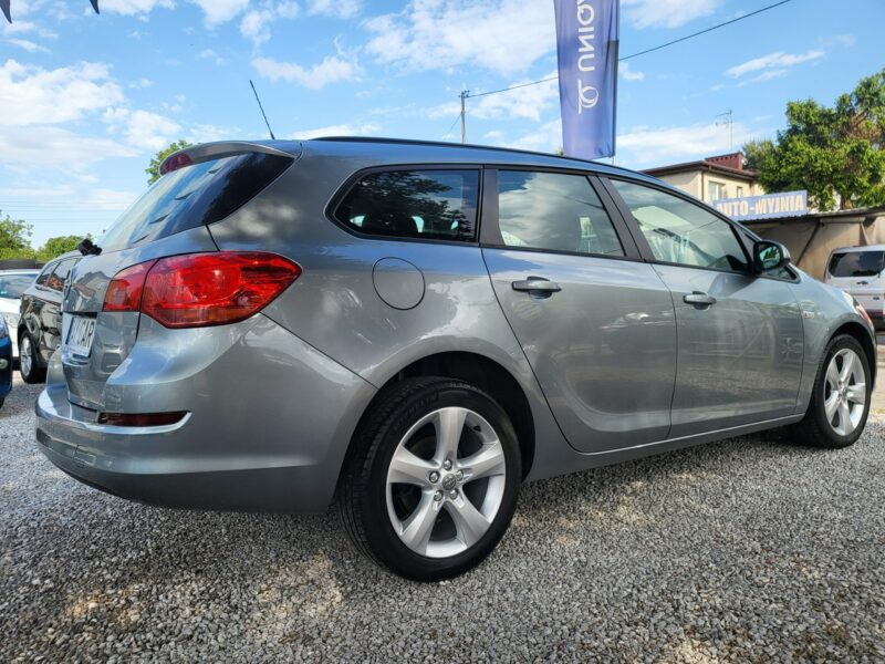 Opel Astra 1.6 116 KM I Właściciel 100% Przebieg Z Niemiec Opłaty Zapraszamy !!! J (2009-2019)