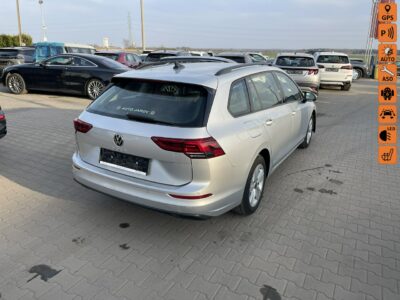Volkswagen Golf Podgrzewanie Czujniki parkowania Virtual cockpit VIII (2020-)