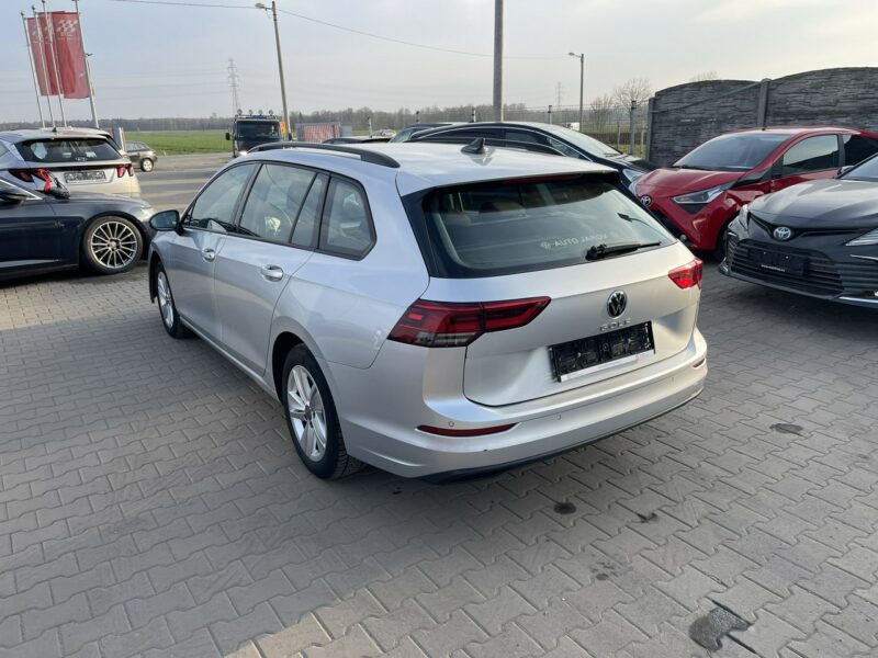 Volkswagen Golf Podgrzewanie Czujniki parkowania Virtual cockpit VIII (2020-)