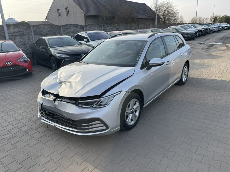 Volkswagen Golf Podgrzewanie Czujniki parkowania Virtual cockpit VIII (2020-)