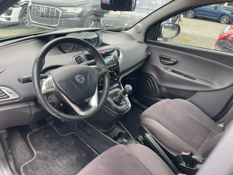 Lancia Ypsilon Lancia Ypsilon Klimatzacja III (2003-2011)