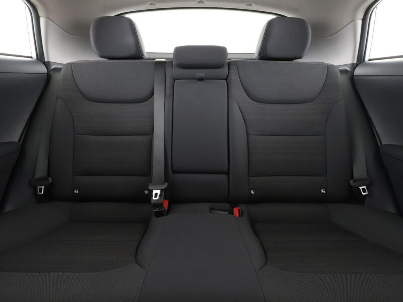 Hyundai IONIQ hybryda kamera ACC Bluetooth klima-auto