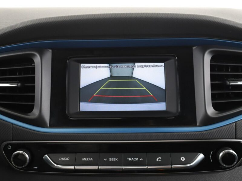 Hyundai IONIQ hybryda kamera ACC Bluetooth klima-auto