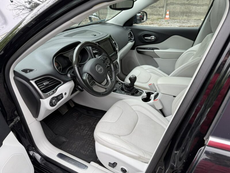 Jeep Cherokee V (2014-)