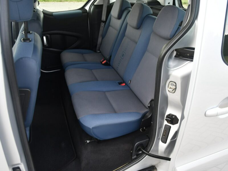 Citroen Berlingo 1,6hdi DUDKI11 5 Osób, Klimatyzacja.Tempomat.Hak.Parktronic,Okazja II (2008-2018)