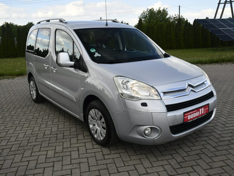 Citroen Berlingo 1,6hdi DUDKI11 5 Osób, Klimatyzacja.Tempomat.Hak.Parktronic,Okazja II (2008-2018)