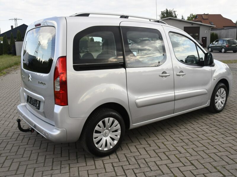 Citroen Berlingo 1,6hdi DUDKI11 5 Osób, Klimatyzacja.Tempomat.Hak.Parktronic,Okazja II (2008-2018)