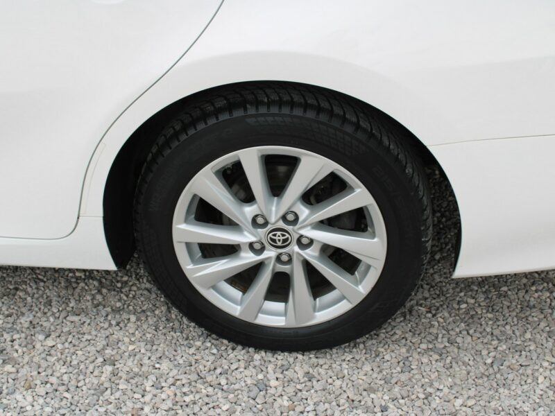Toyota Camry 2.5 Hybrid e-CTV Comfort F-vat Kamera Gwarancja IX (2018-)