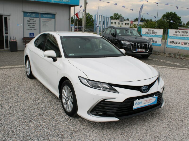 Toyota Camry 2.5 Hybrid e-CTV Comfort F-vat Kamera Gwarancja IX (2018-)