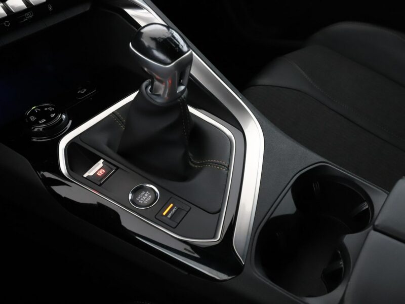 Peugeot 3008 GT, Navi, kam.cofania 180, pamiec foteli, podg.fotele, aut.klima II (2016-)