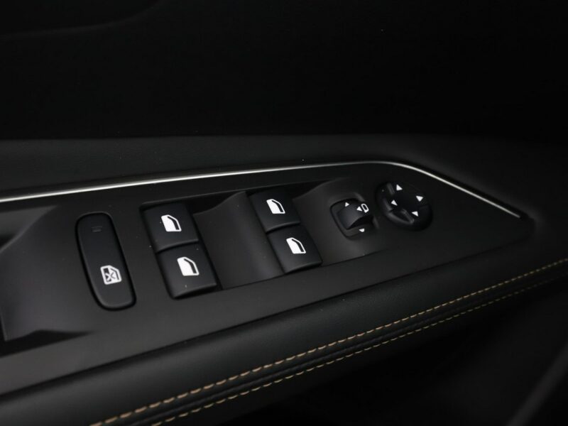 Peugeot 3008 GT, Navi, kam.cofania 180, pamiec foteli, podg.fotele, aut.klima II (2016-)