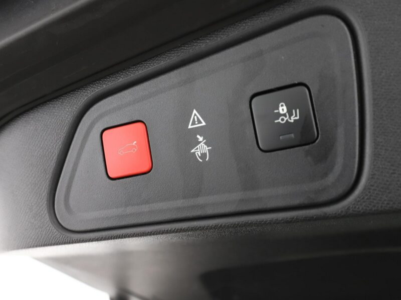 Peugeot 3008 GT, Navi, kam.cofania 180, pamiec foteli, podg.fotele, aut.klima II (2016-)