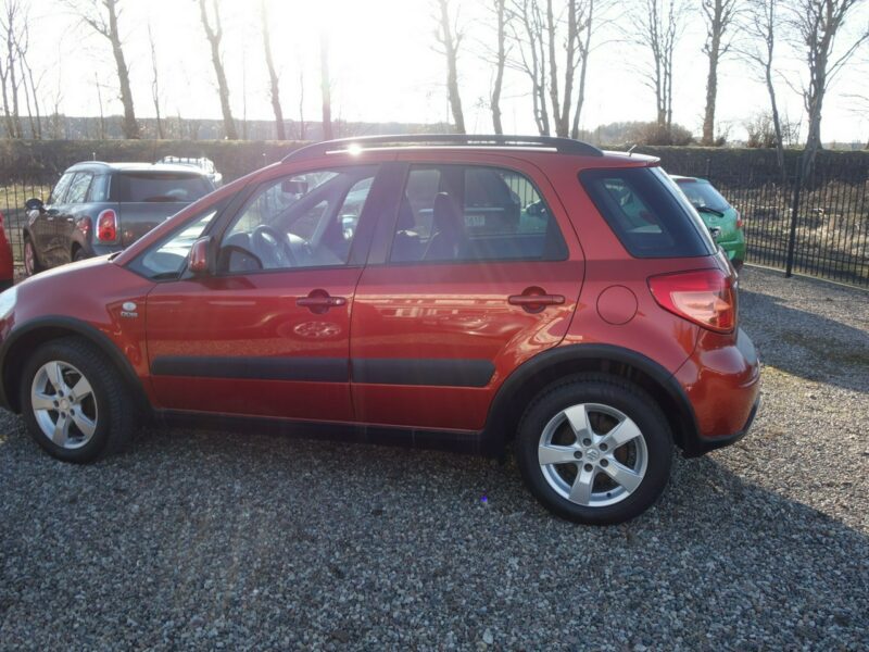 Suzuki SX4 Suzuki SX-4 2011rok 2,0 diesel 135km 4x4 6 biegów klima tempomat I (2006-2013)