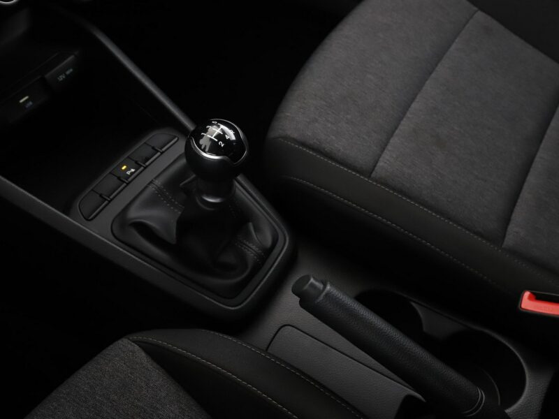 Kia Stonic kamera Bluetooth klima tempomat niski przebieg