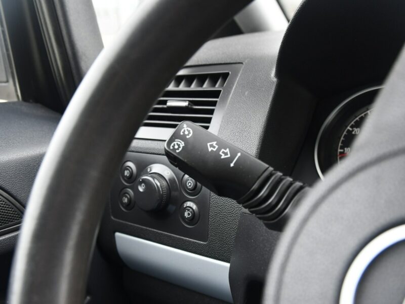 Opel Zafira 1,8benz DUDKI11 7 Foteli.Navi.Klimatronic,Tempomat.kredyt.OKAZJA B (2005-2011)
